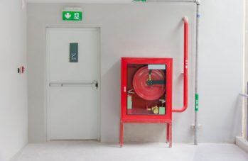 prix-pose-porte-coupe-feu-810x540